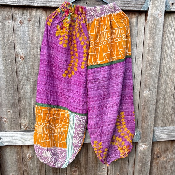 Kantha Bae Joggers - Picture 2 of 5